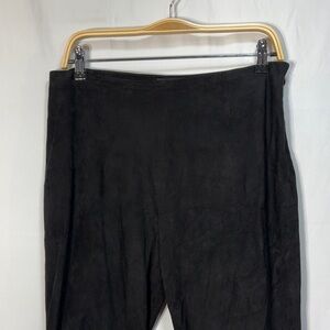 🧇 Susan Dell Italian made black suede side zip flat front trousers